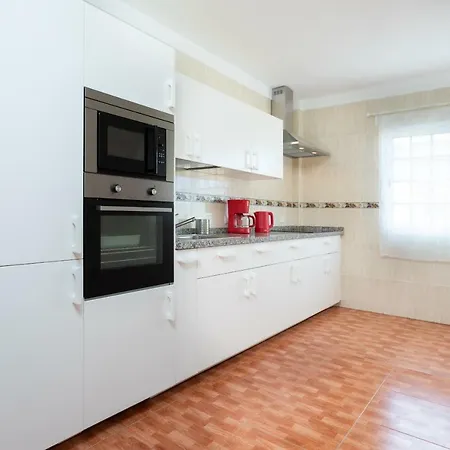 Apartmán Sea & Mountain Views Apt. With Terrace *