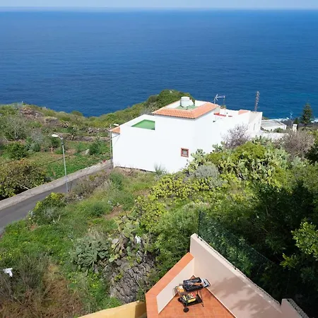 Sea & Mountain Views Apt. With Terrace * Garachico (Tenerife)